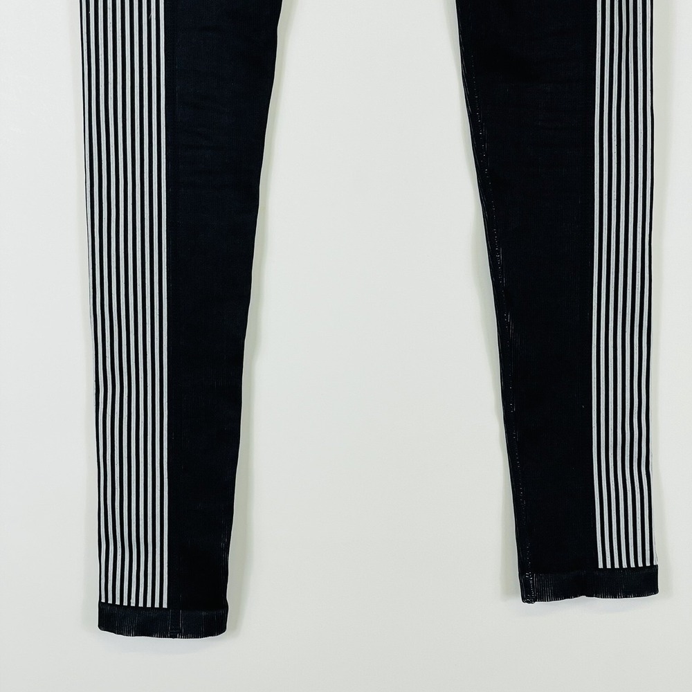Fabletics Leggings Pants Women XS Black White Heavy Compression Stretch Athletic - Picture 7 of 8